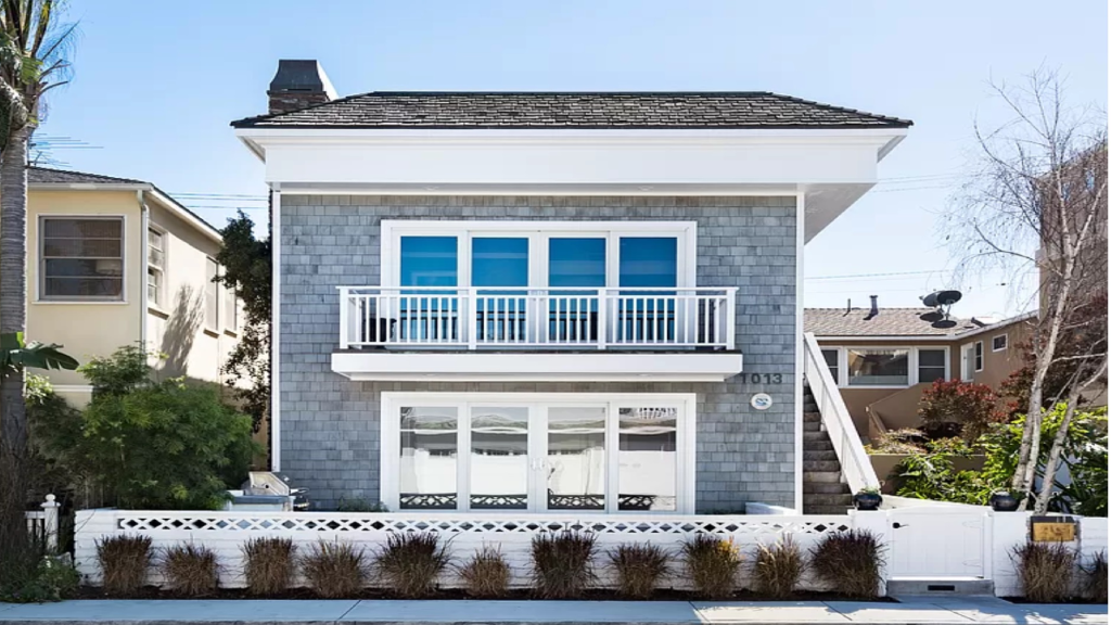 W.-Bay-Avenue-Newport-Beach